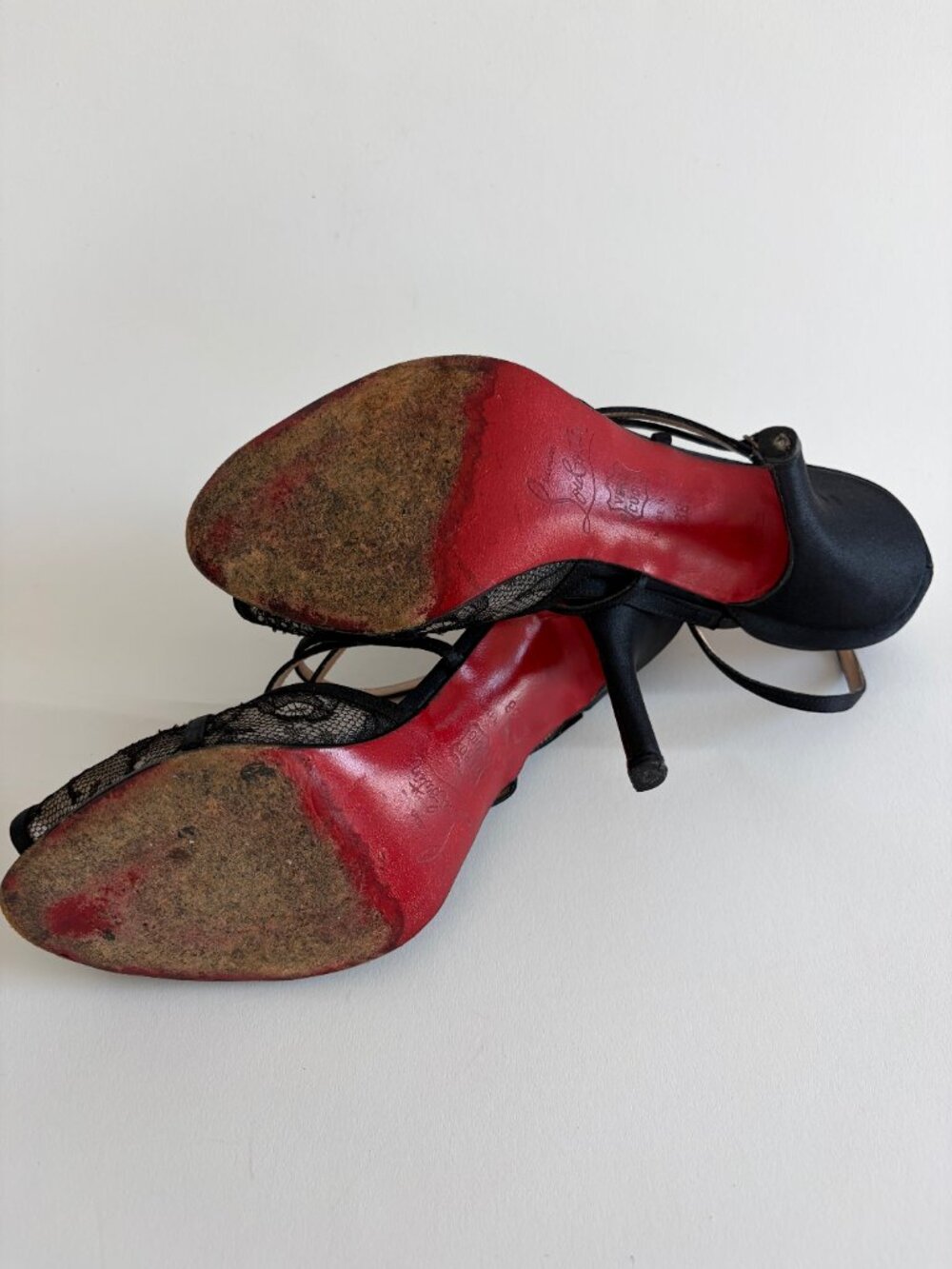 CHRISTIAN LOUBOUTIN VANITARITA LACE PEEP TOE HEEL - Picture 8 of 8